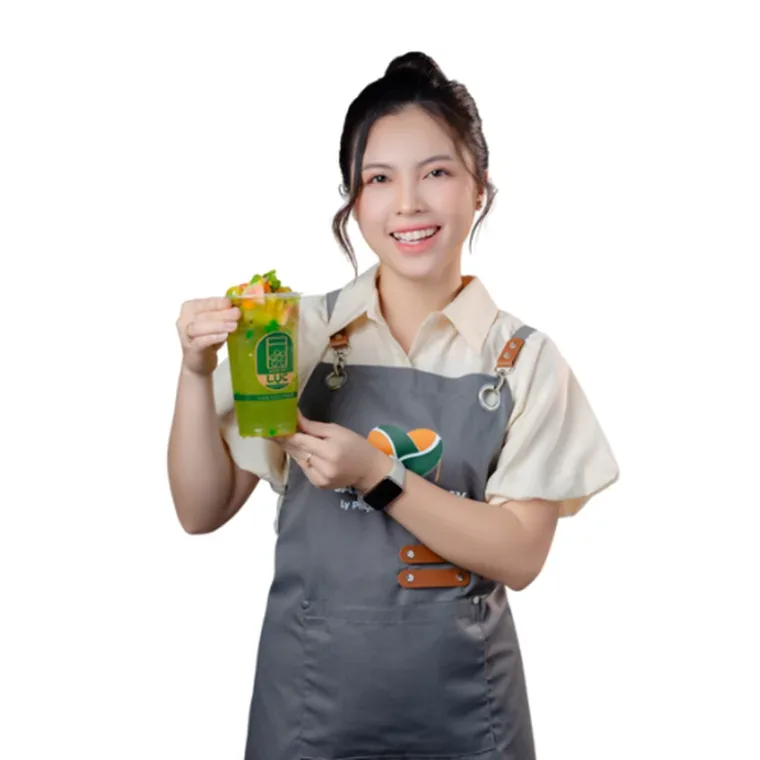 Chân dung giảng viên Ly Phạm